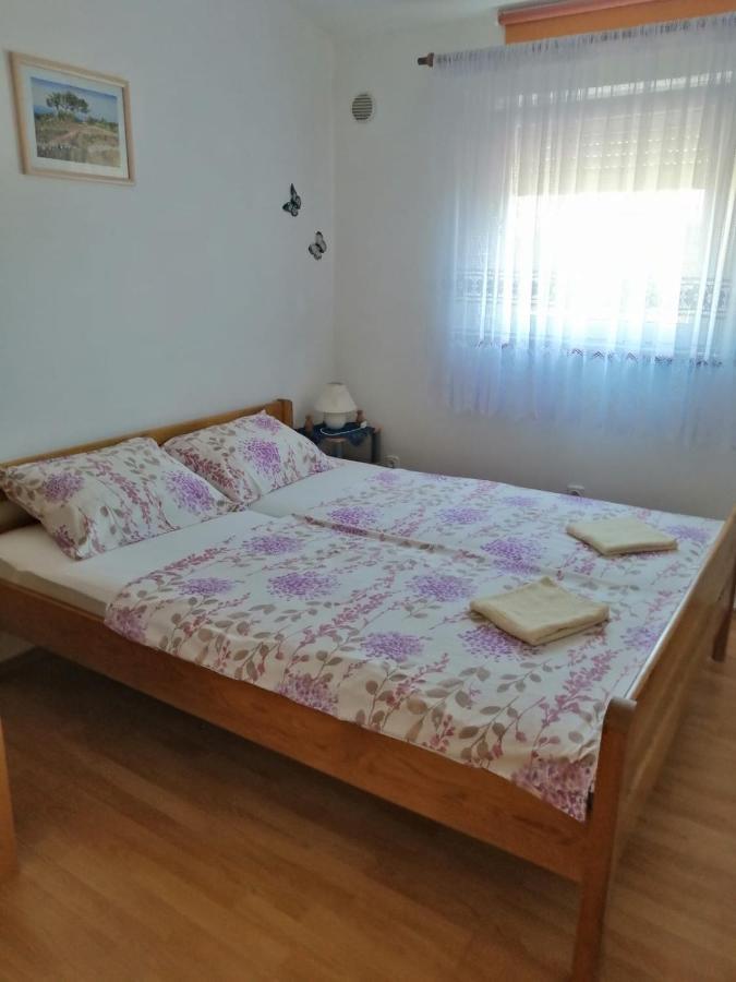 Apartmani Trupeljak Мандре Экстерьер фото
