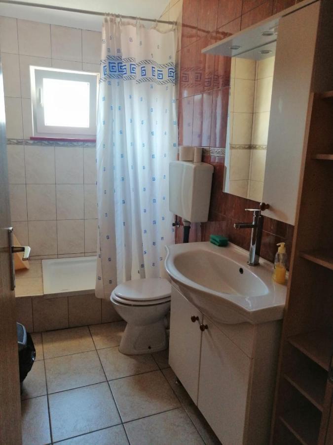Apartmani Trupeljak Мандре Экстерьер фото