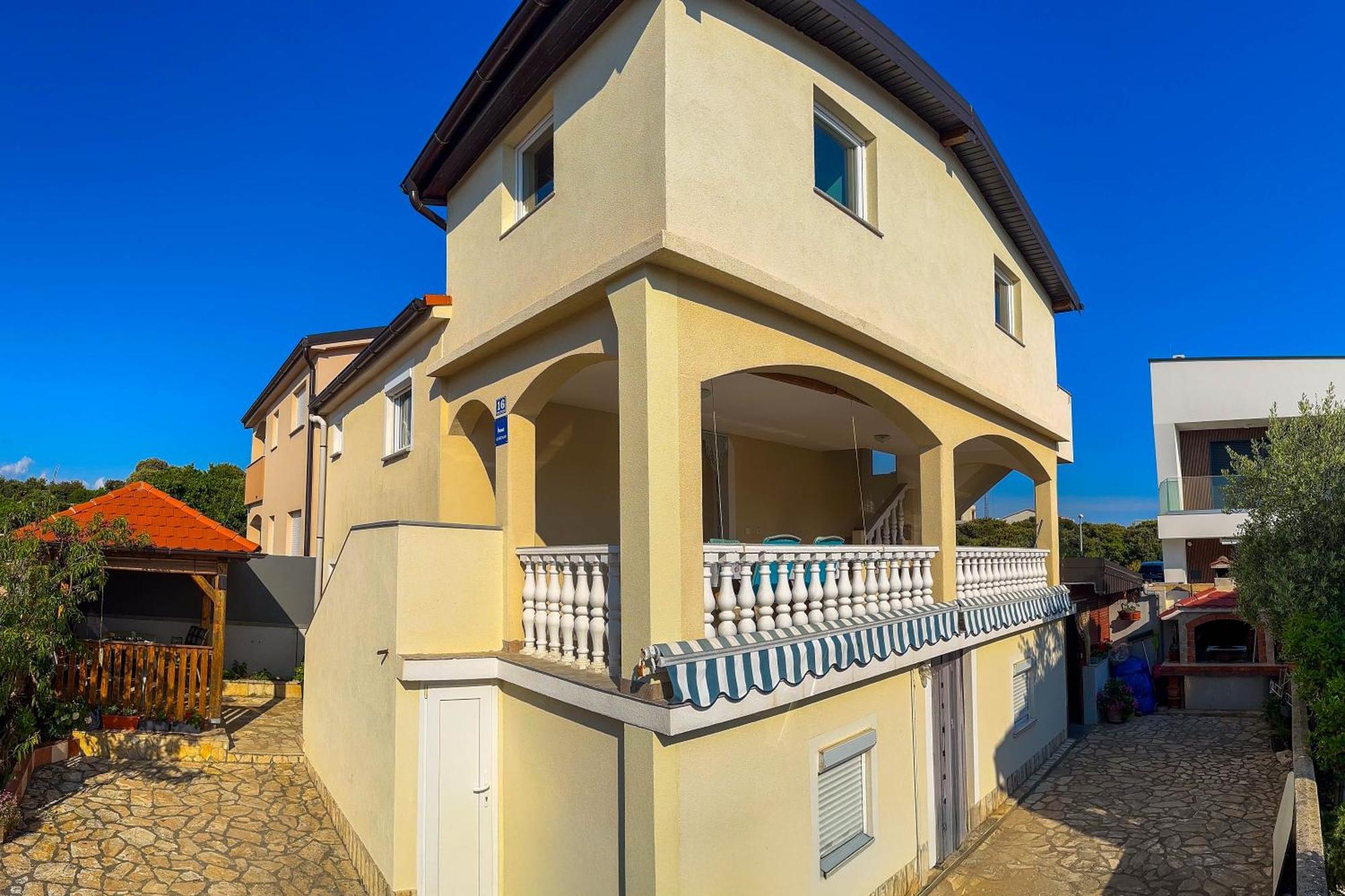Apartmani Trupeljak Мандре Экстерьер фото